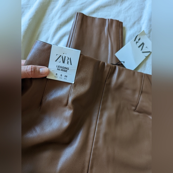Zara faux leather high-rise pants - Picture 6 of 7